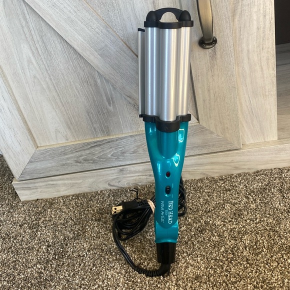 TIGI Bed Head Wave Artist Deep Waver for Beachy Waves - Picture 2 of 6